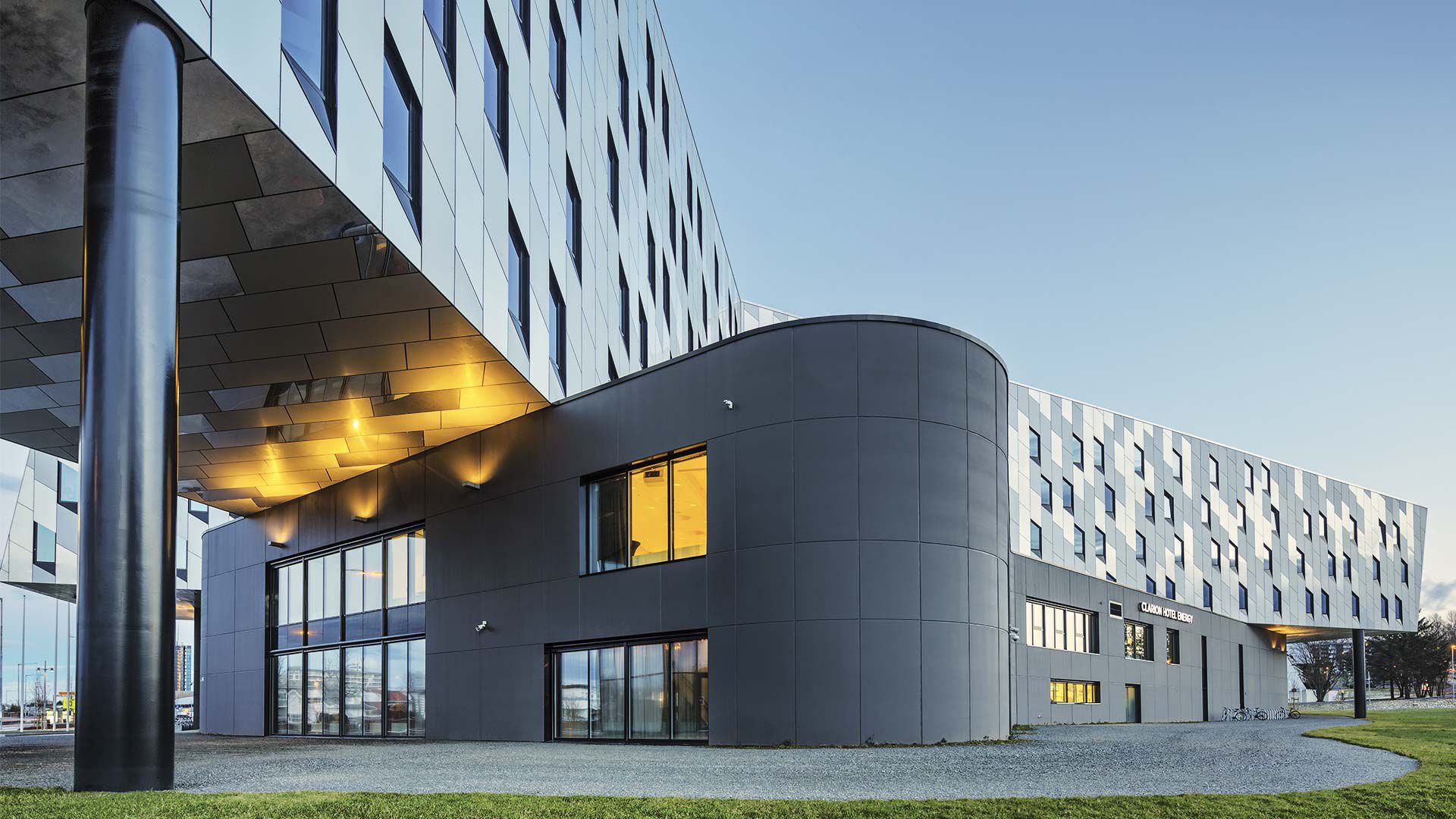 Aluminum-composite-panel-manufacture-1
